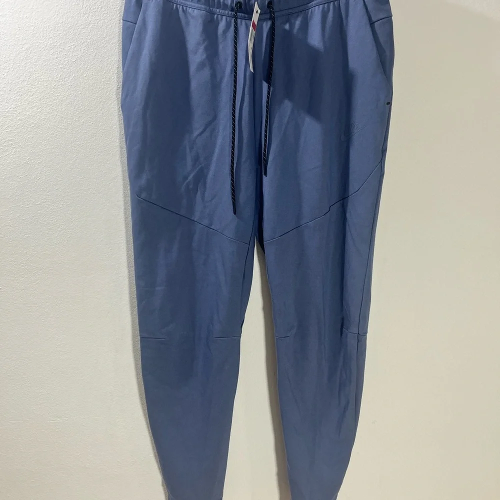 Nike Sportswear Tech Fleece Lightweight Joggers Blue Mens Size large DX0826-491 - Picture 2 of 8